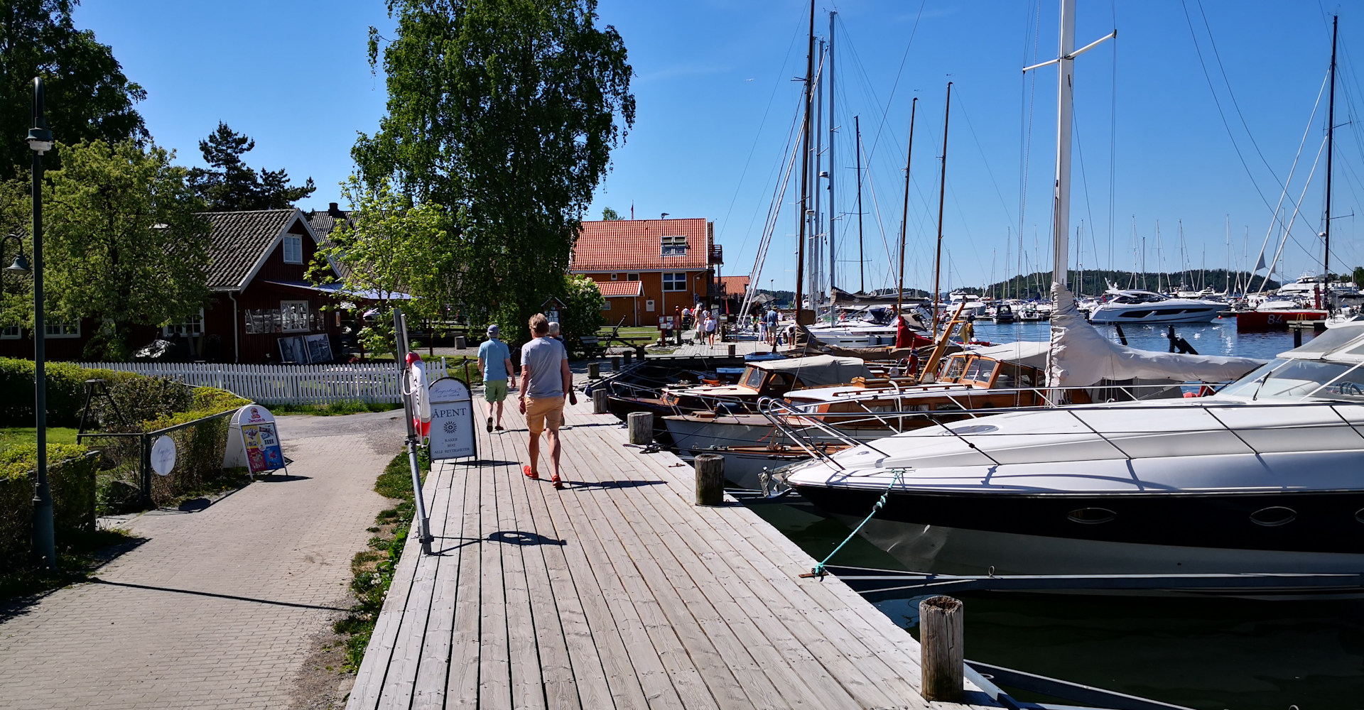 020 langs havnepromenaden 11-foto Geir Johansen.jpg