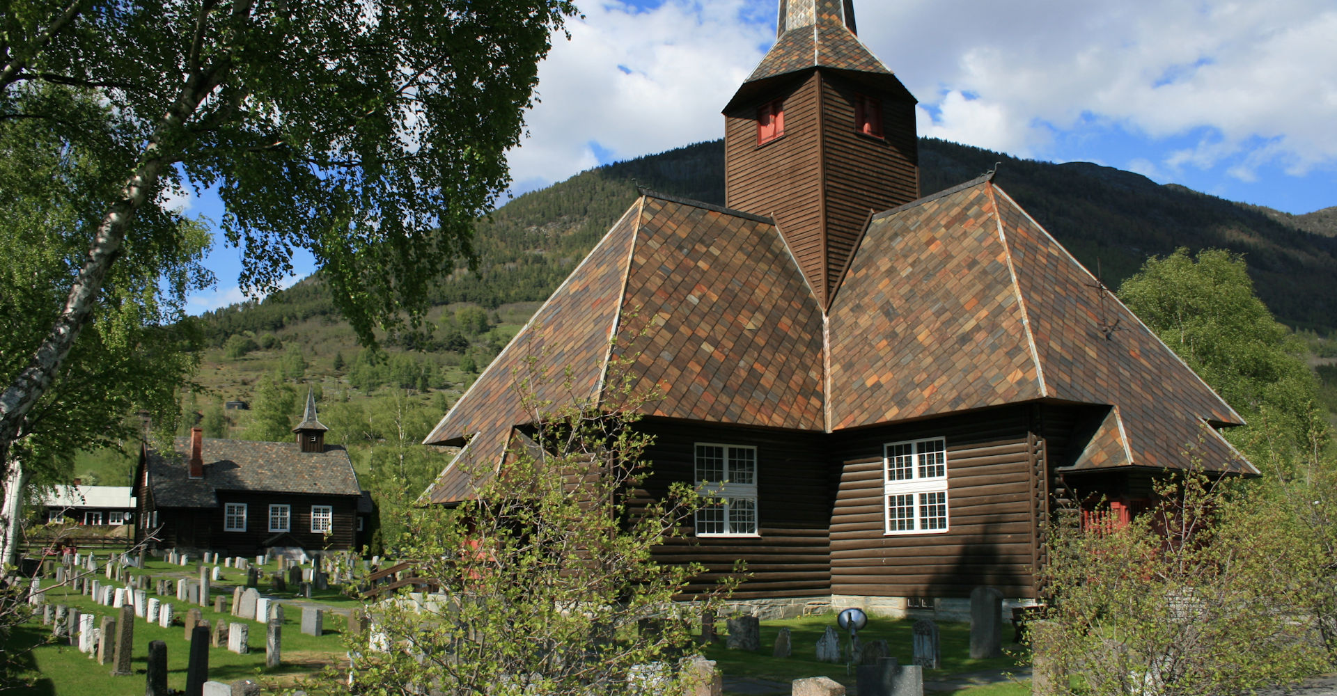 009 Kvam kirke - Foto Geir Johansen.jpg