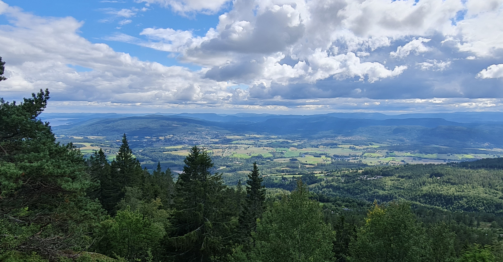 0001 Banner - Bø i Telemark - foto Geir Johansen.jpg