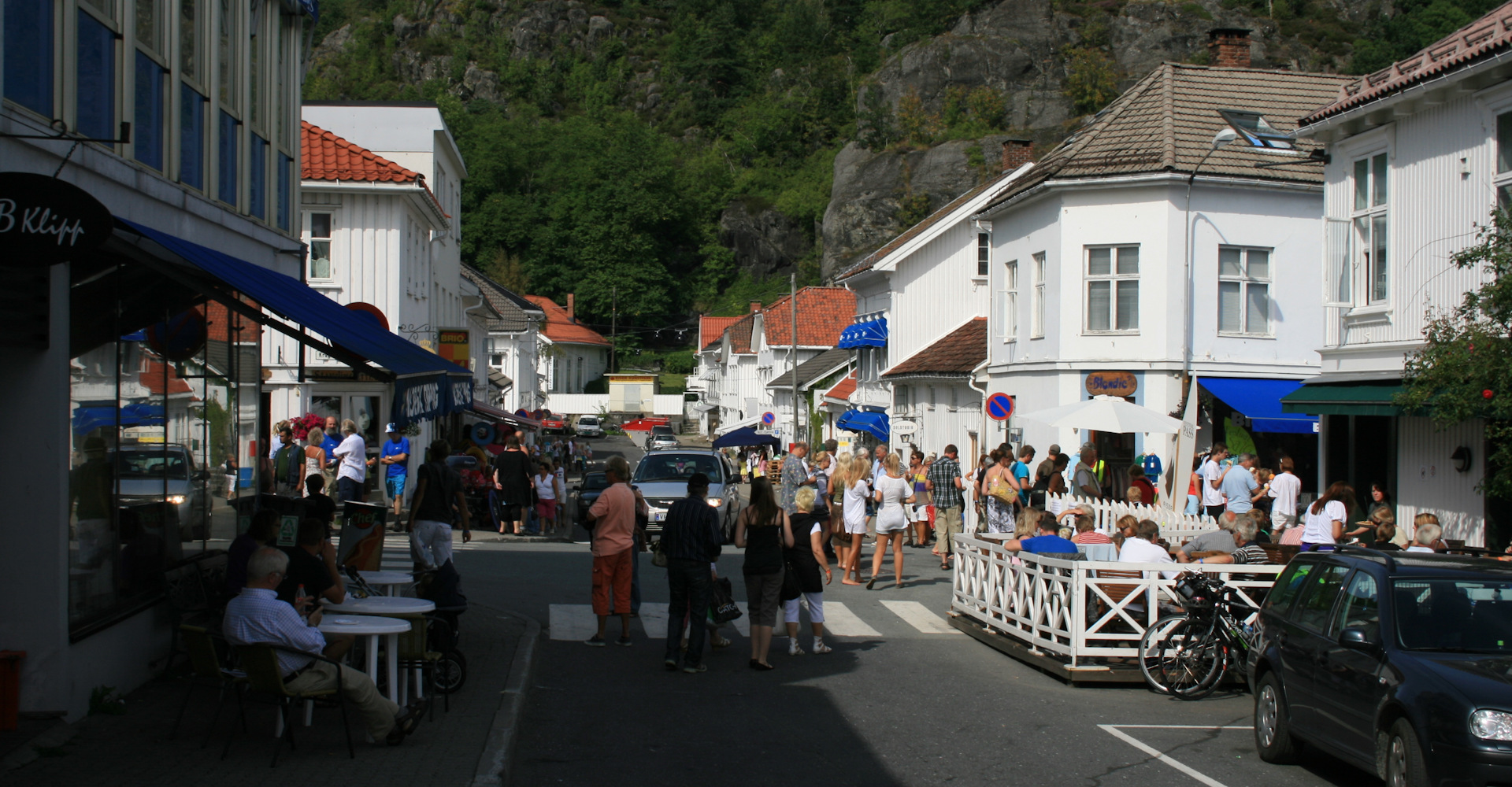 010 1 sidegate ved sentrum-foto Geir Johansen.jpg
