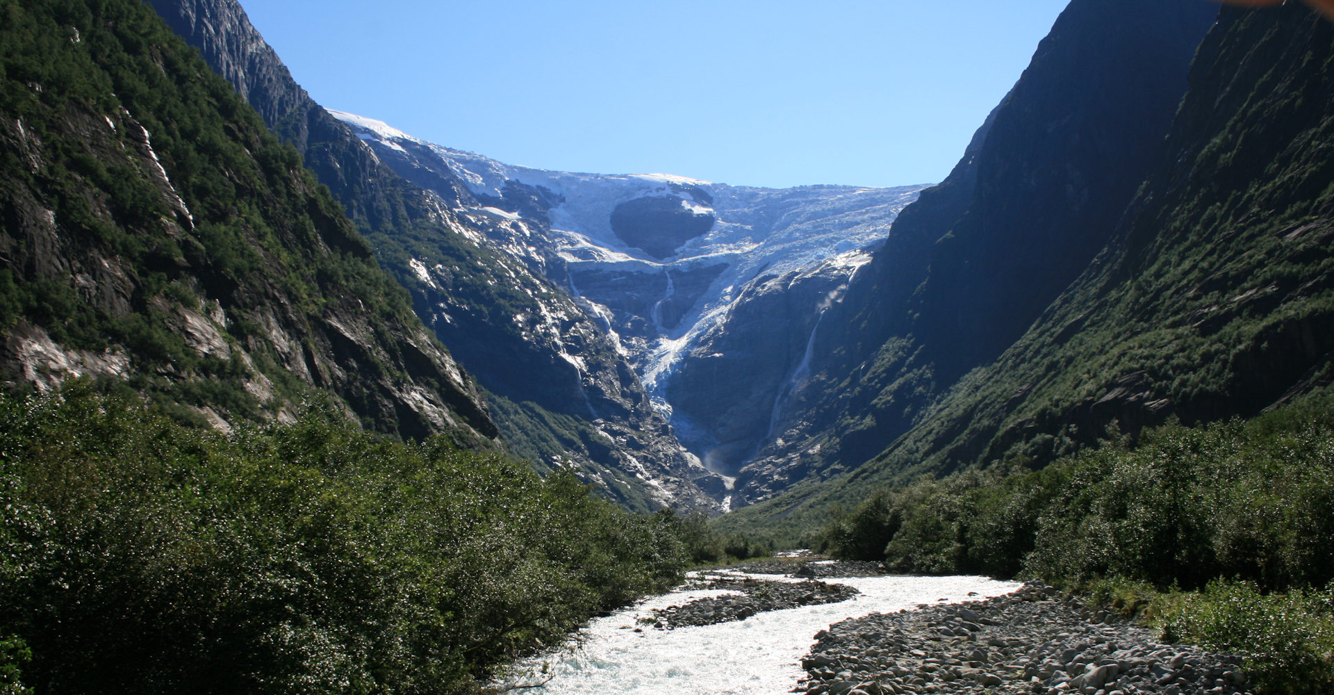 020 Kjenndalsbreen i Lodalen - Foto Geir Johansen.jpg