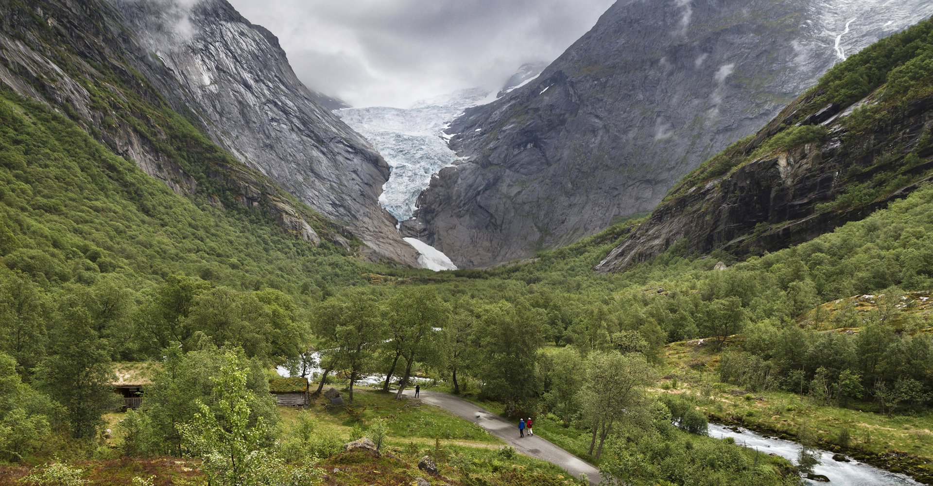 002 Briksdalsbreen - foto Simo Räsänen.jpg