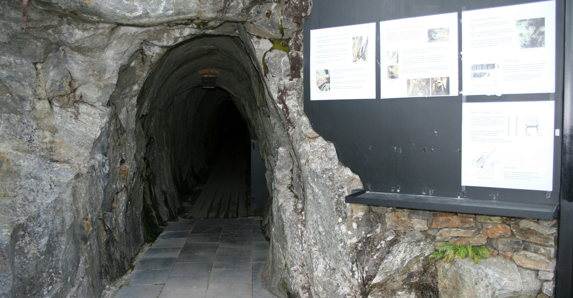 008 Koboltgruvene - Gruveinngang - Foto Geir Johansen.jpg