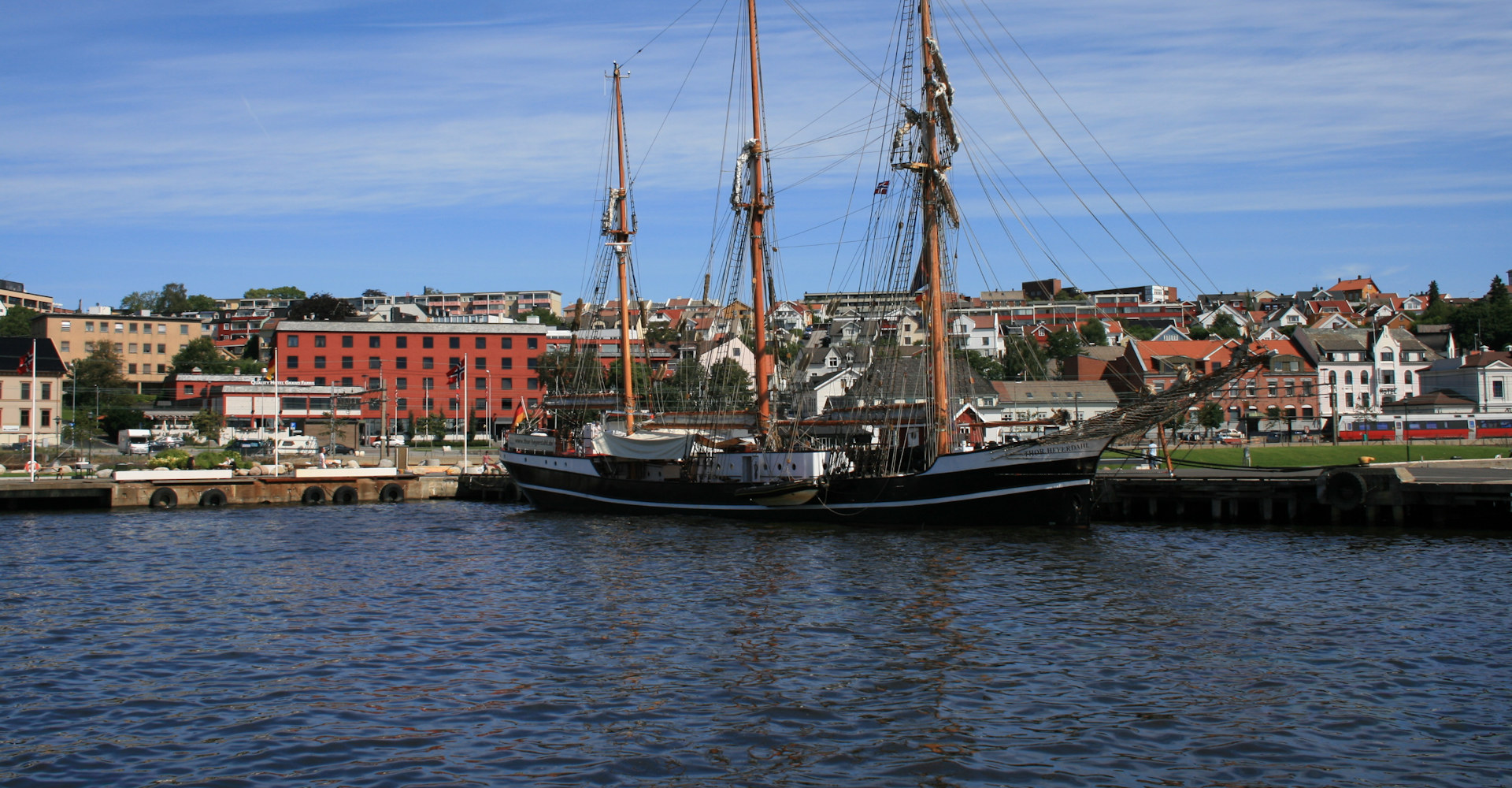 003 Skipet Thor Heyerdahl - Foto Geir Johansen.jpg