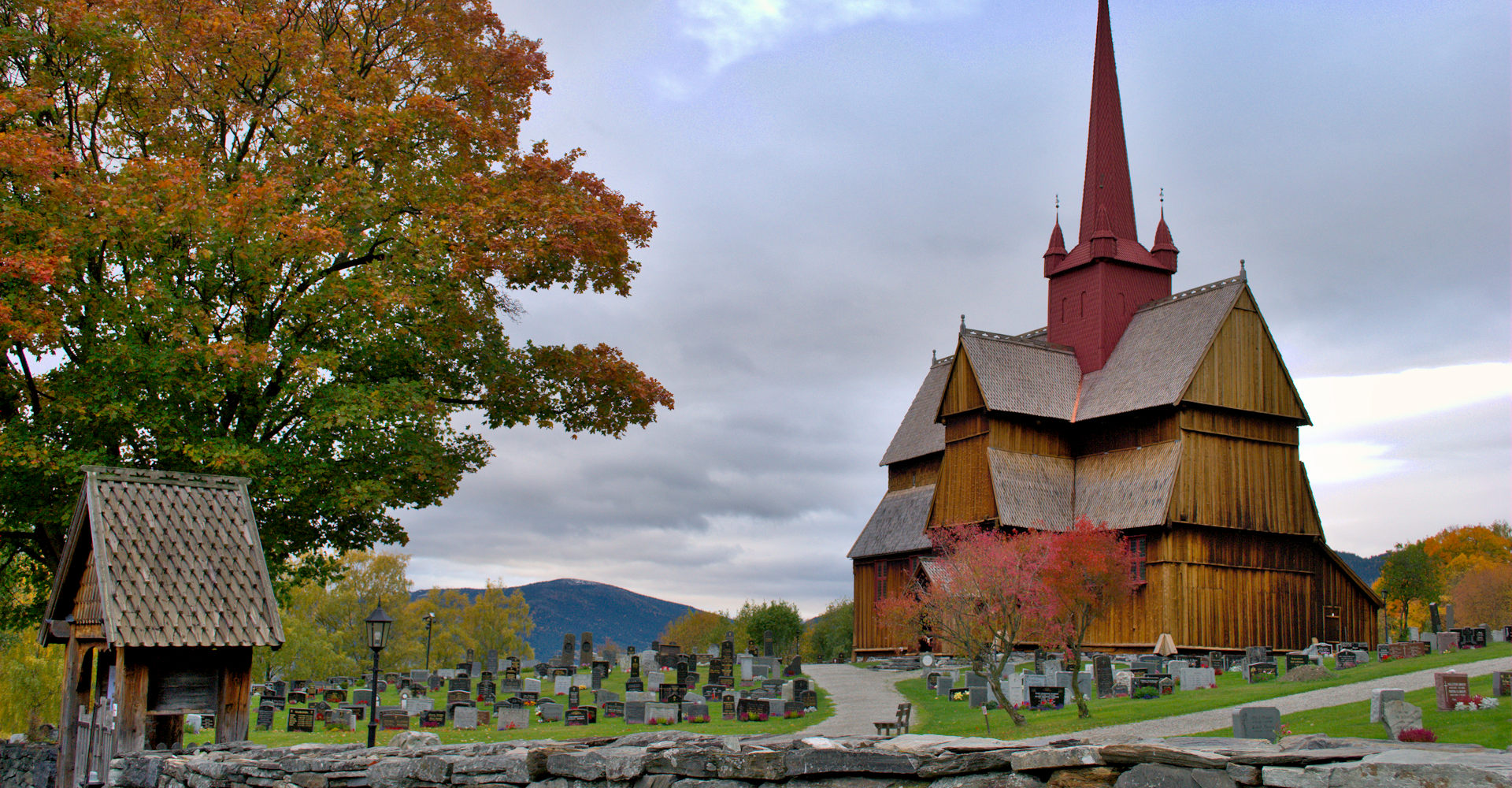 003 Ringebu stavkirke - Foto Kjetil Sveen.jpg