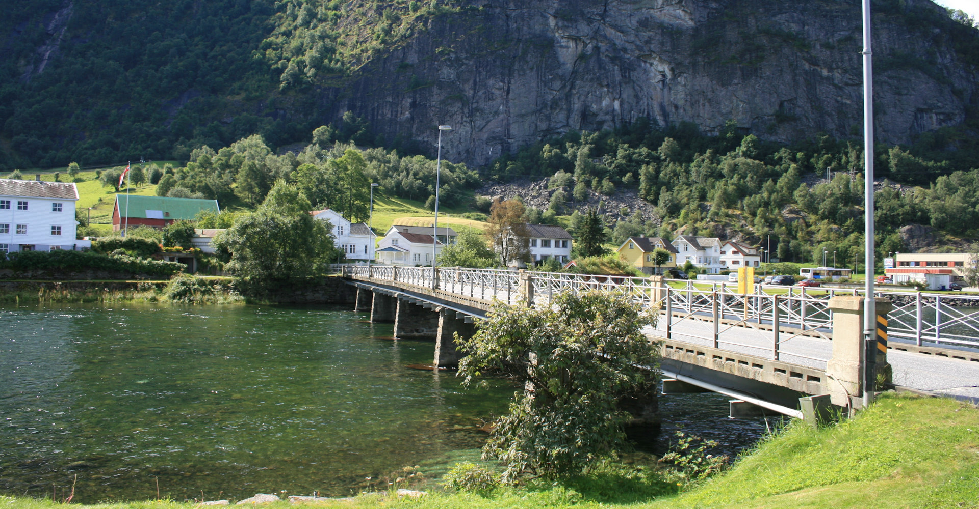 005 Broen over Aurlandselvi-foto Geir Johansen.jpg