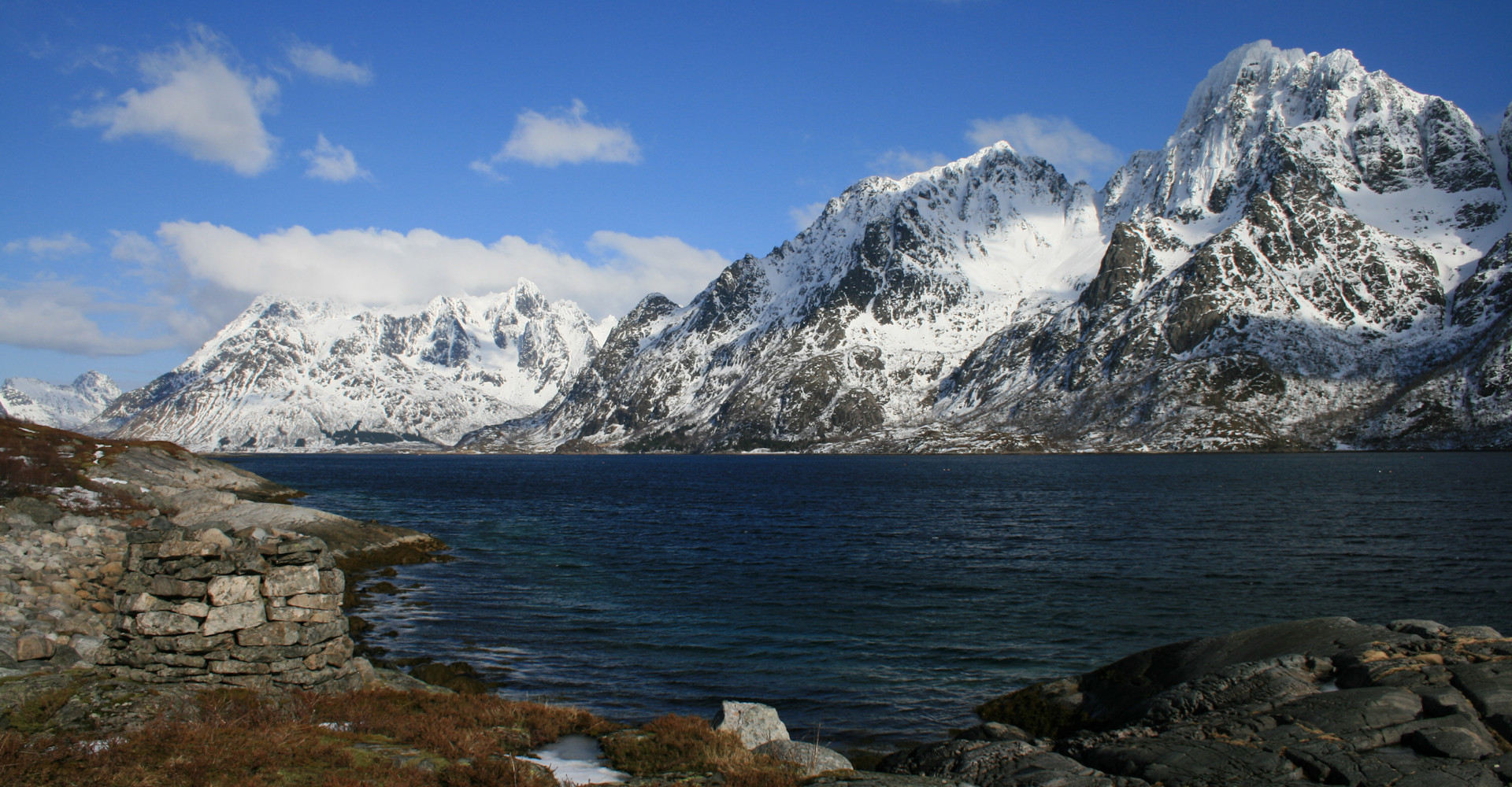 023 Austnesfjorden i Viterdrakt - foto Geir Johansen.jpg