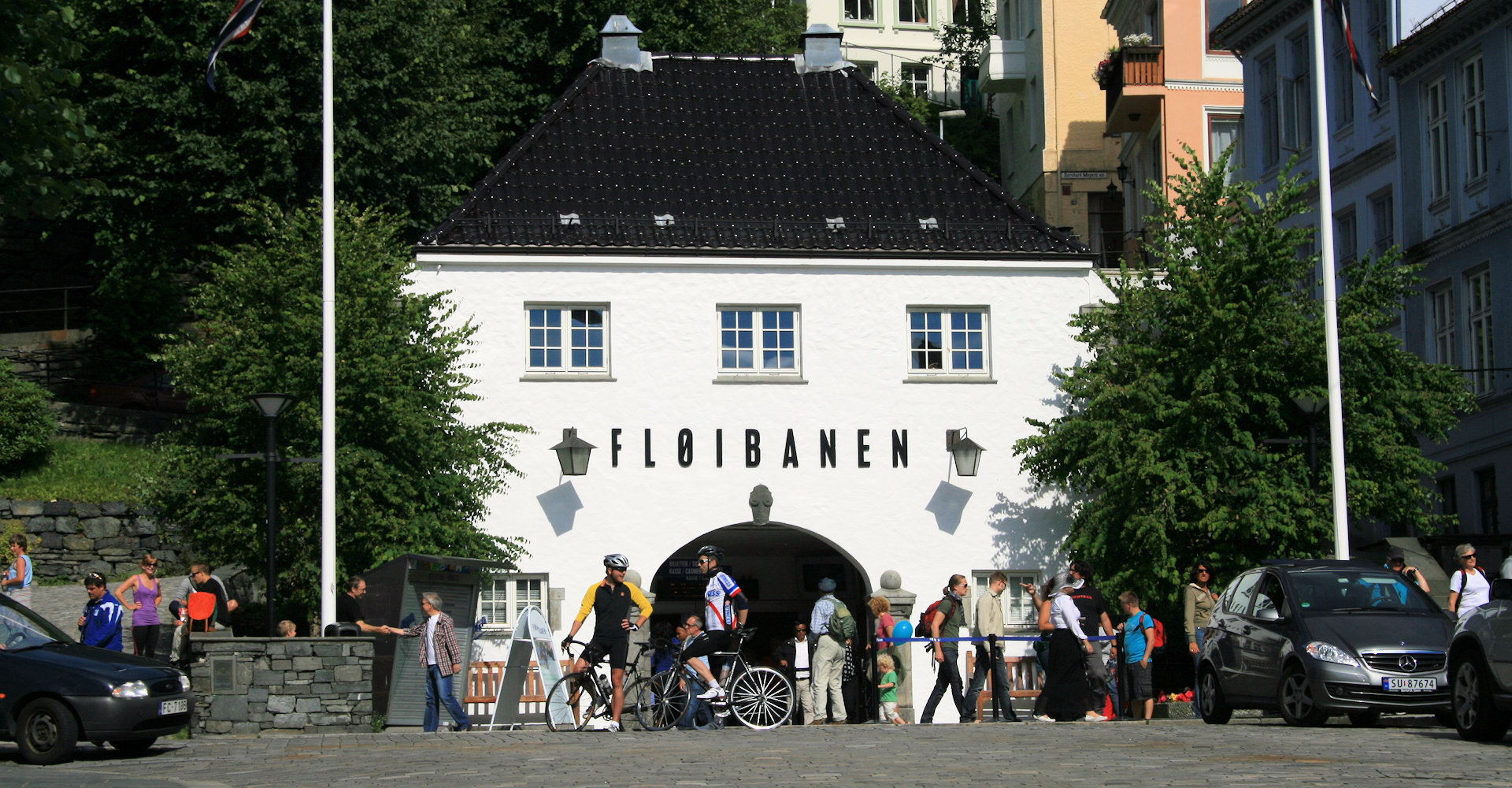 001 Fløibanen - start ved sentrum - foto Geir Johansen.jpg