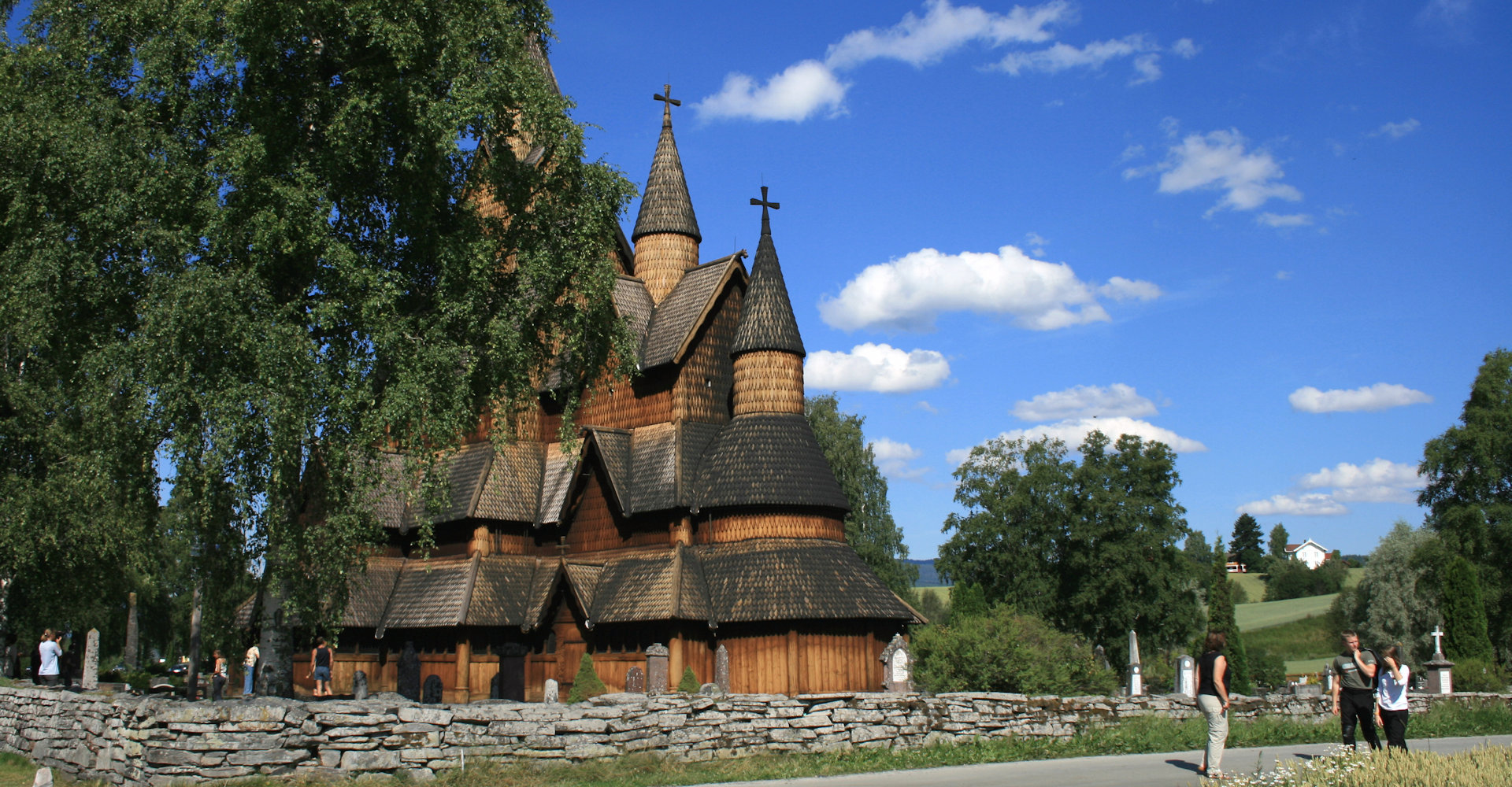 002 Heddal stavkirke - Foto Geir Johansen.jpg