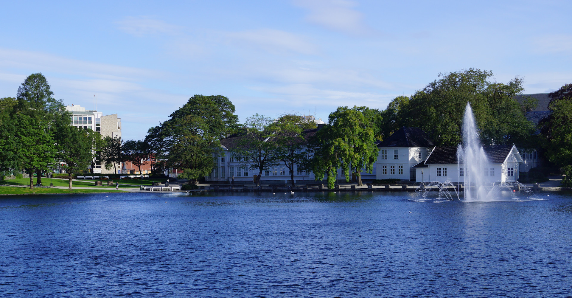 002 Byparken og Breiavatnet-foto Geir Johansen.jpg
