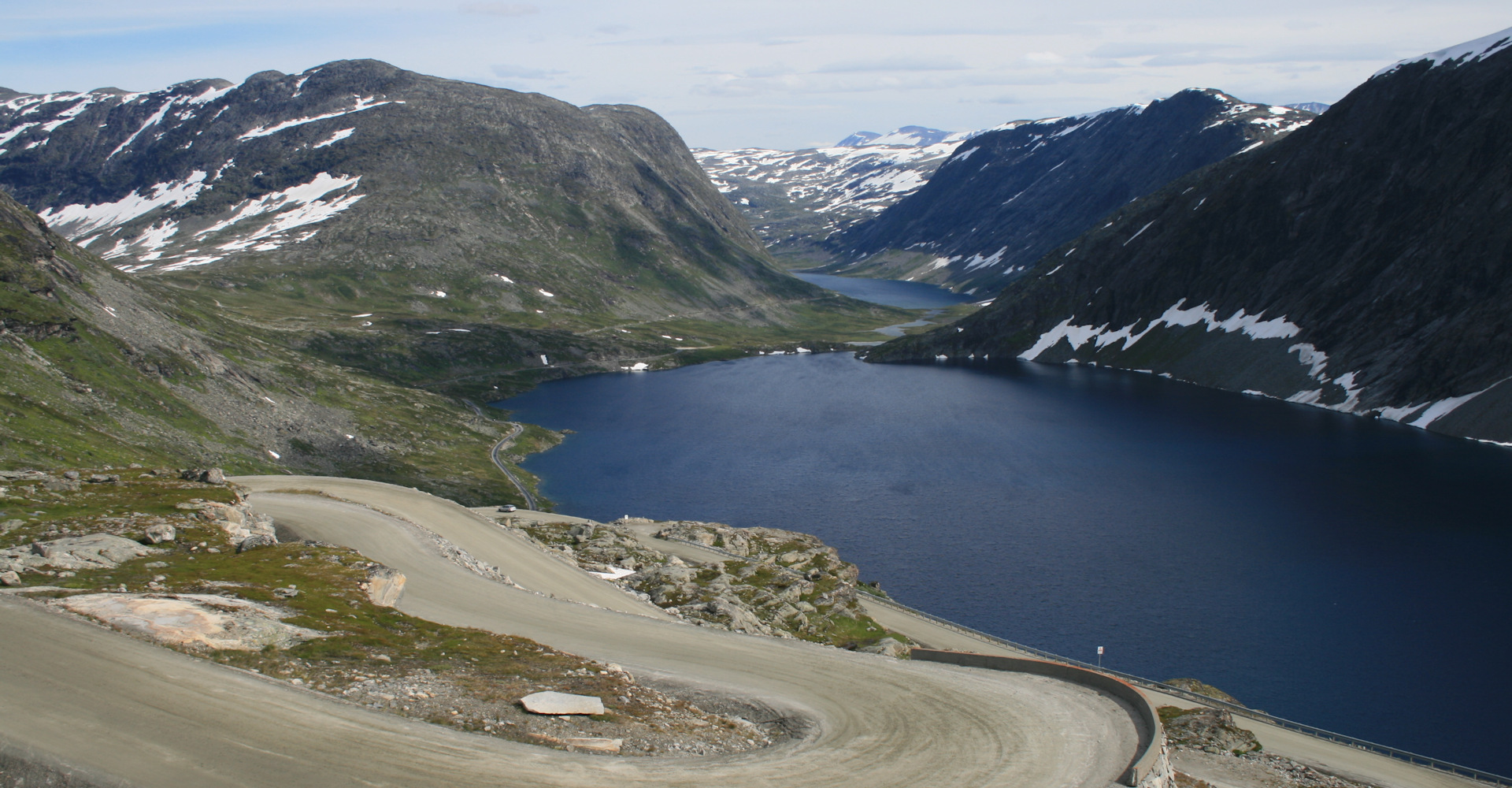007 Nibbevegen og Djupvatnet - foto Geir Johansen.jpg