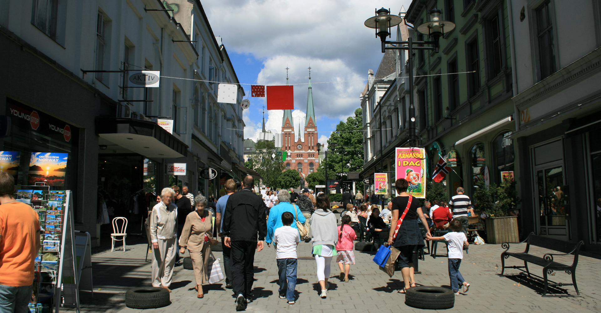 006 sentrumsgate-foto Geir Johansen.jpg