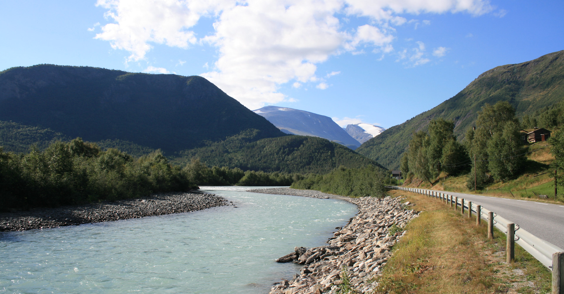 003 Bøverdalen og Bøverelva - Foto Geir Johansen.jpg