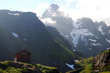 Trollfjordhytta