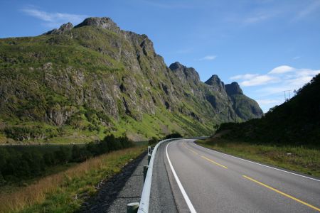 Natur rett før Raftsunbrua fra nord