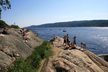 Badeparken med litt av alle svabergene.