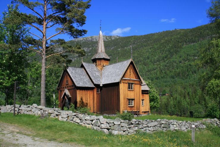 01 Nore stavkirke - Foto Geir Johansen.jpg