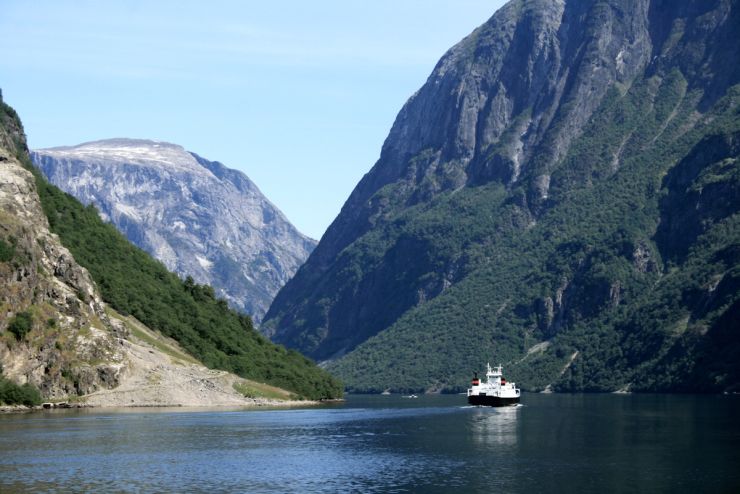 ferga ut nærøyfjorden-foto Geir Johansen.jpg