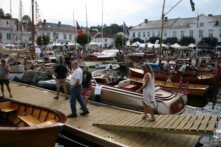 trebåter på havnen - foto Geir Johansen.jpg