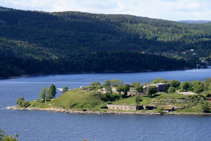 004 Oscarsborg-Hovedfortet og borggården-foto Geir Johansen.jpg