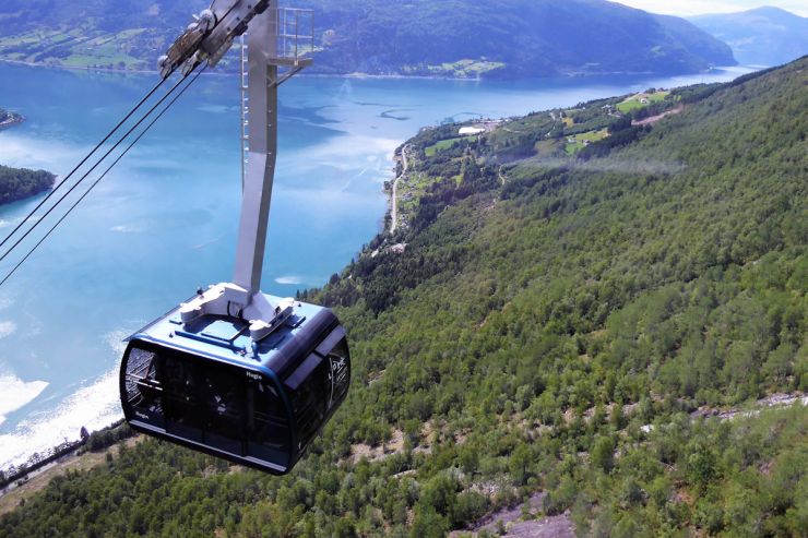 Loen skylift-foto Bingar 1234.jpg