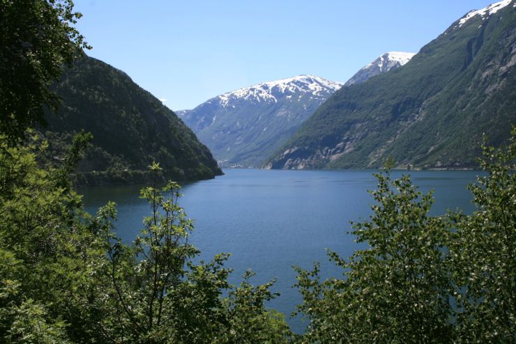 Odda i enden av Sørfjorden-foto Geir Johansen.jpg