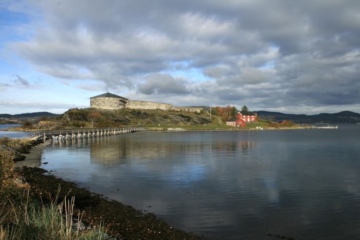 Steinsvikholmen slott-foto Geir Johansen.jpg