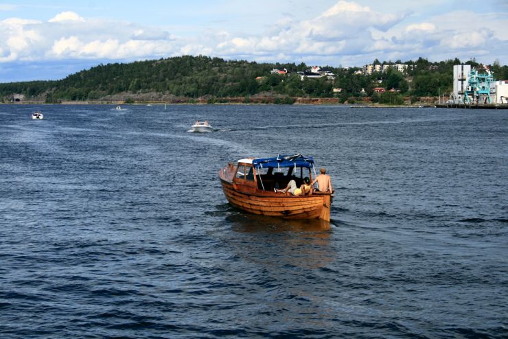 Båtliv mellom Moss og Jeløy-foto Geir Johansen.jpg