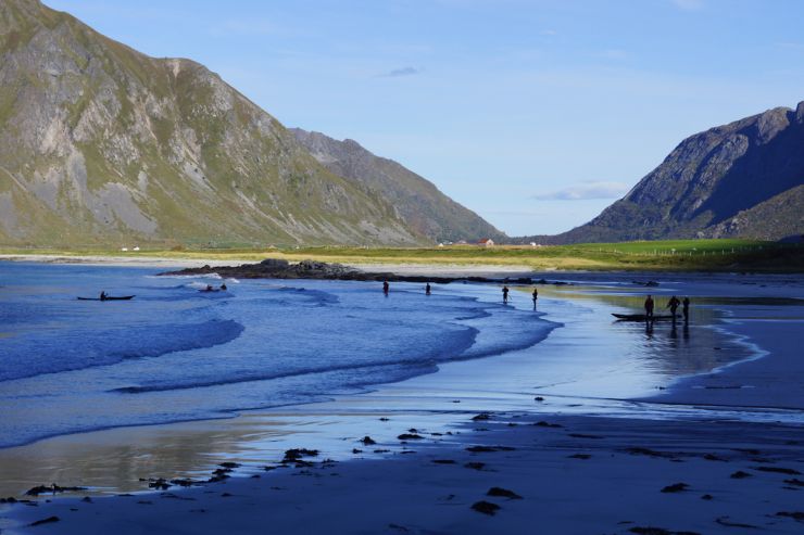 med kajak i lofoten-foto Geir Johansen.jpg