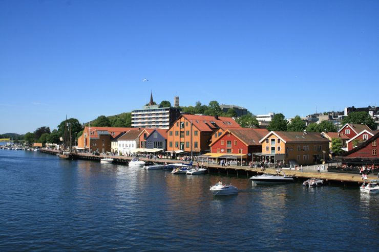 Langs kaipromenaden-foto Geir Johansen.jpg