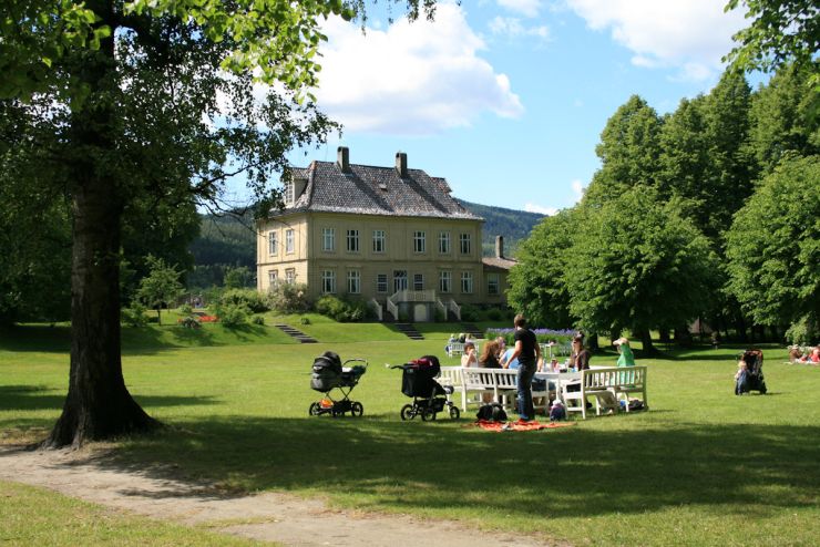 Gulskogen gård- foto Geir Johansen.jpg